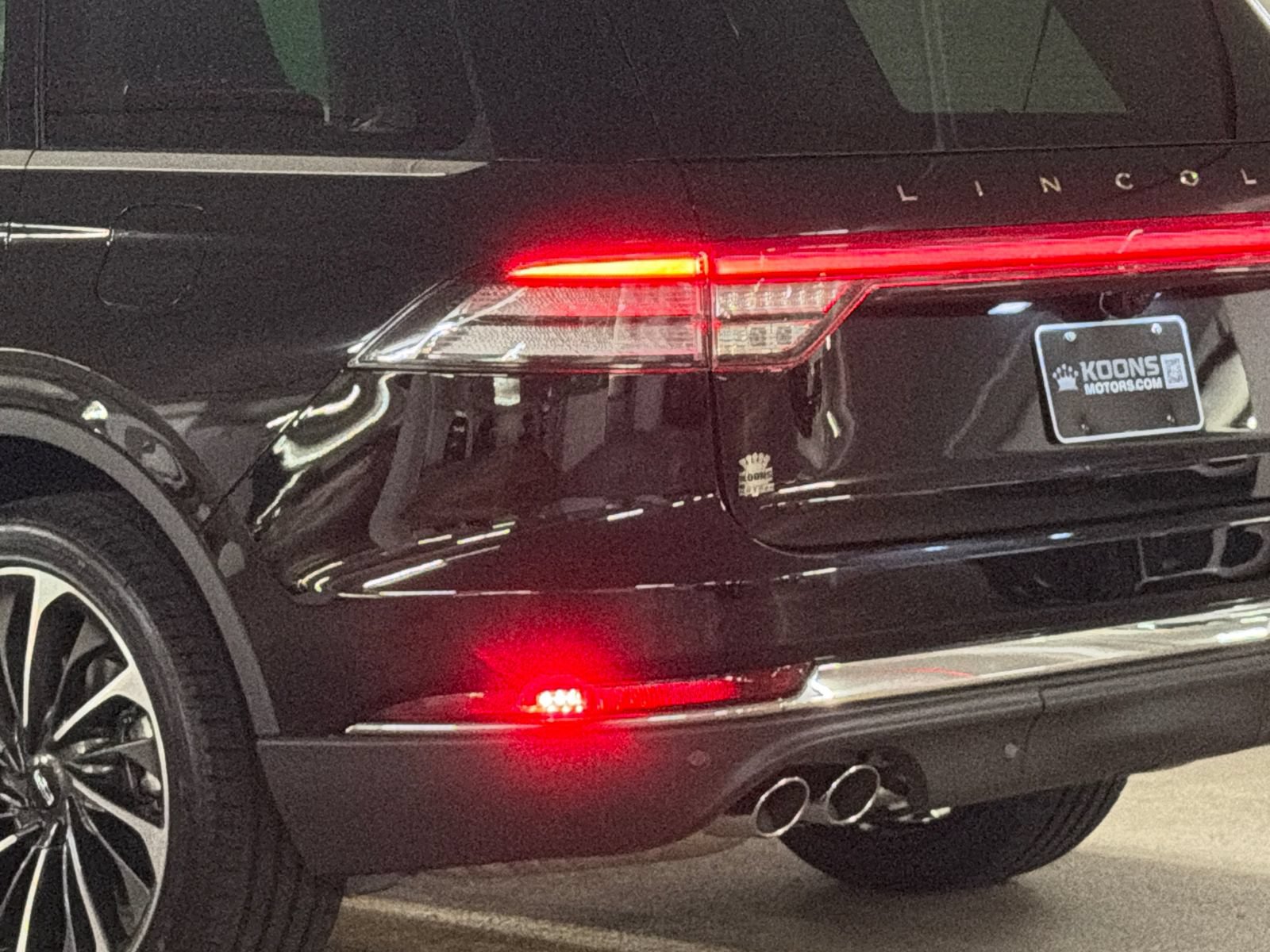 New 2026 Lincoln Aviator Reserve w/ Luxury Package AWD/4WD image 7