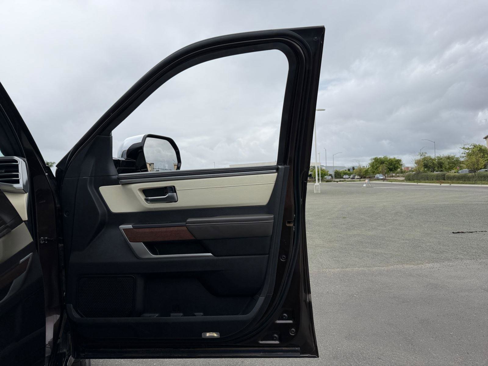 Used 2022 Toyota Tundra 1794 Edition w/ Advanced Package image 15