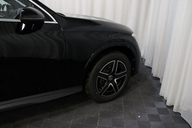 New 2026 Mercedes-Benz GLC 300 4MATIC image 12