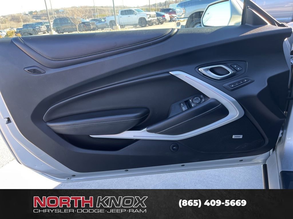 Used 2019 Chevrolet Camaro SS image 8