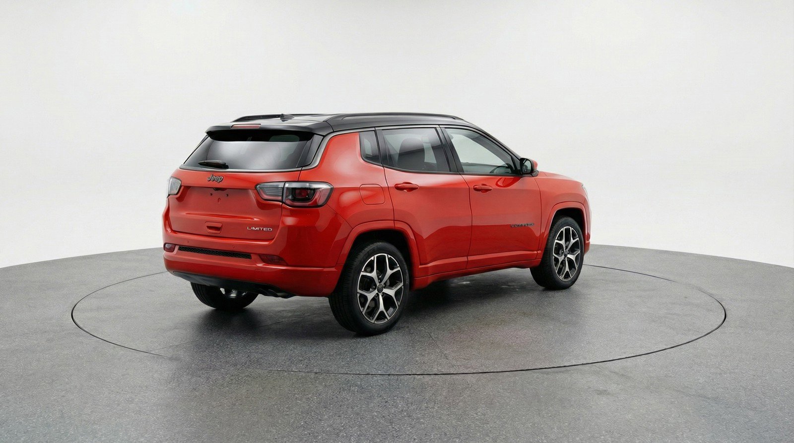 Used 2025 Jeep Compass Limited image 9