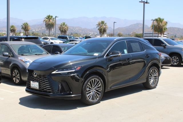 Certified 2024 Lexus RX 450h AWD w/ Convenience Package image 3