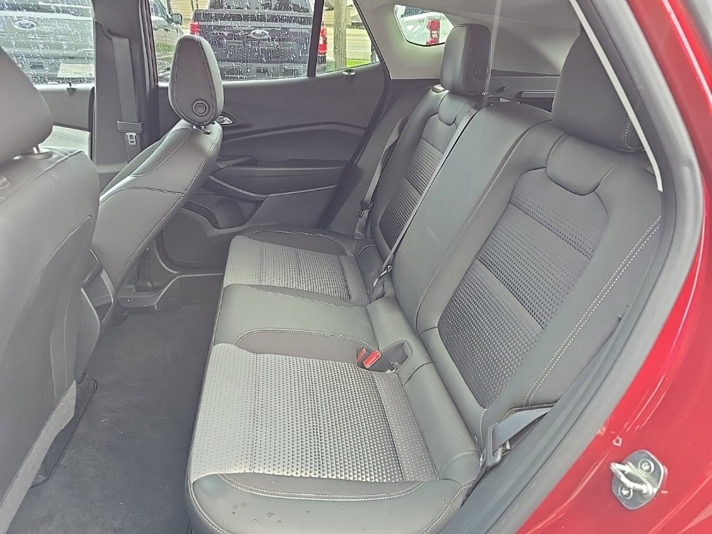 Used 2024 Chevrolet Trax LT w/ Driver Confidence Package image 27