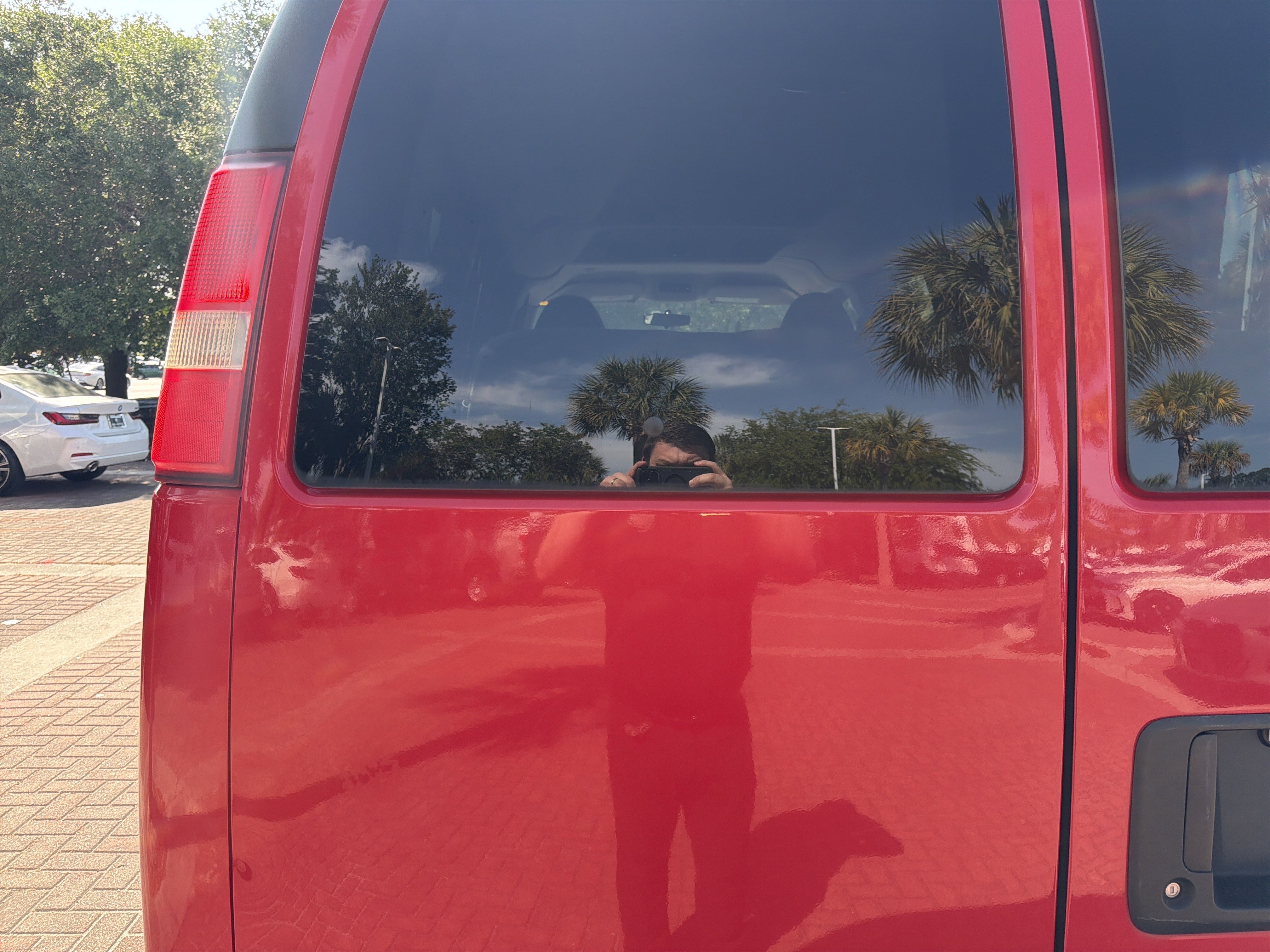 Used 2015 Chevrolet Express 3500 LS RWD image 34