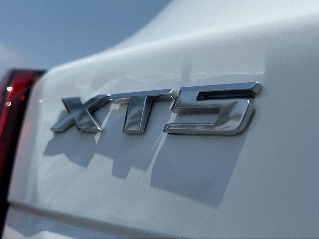 Used 2023 Cadillac XT5 Premium Luxury image 28