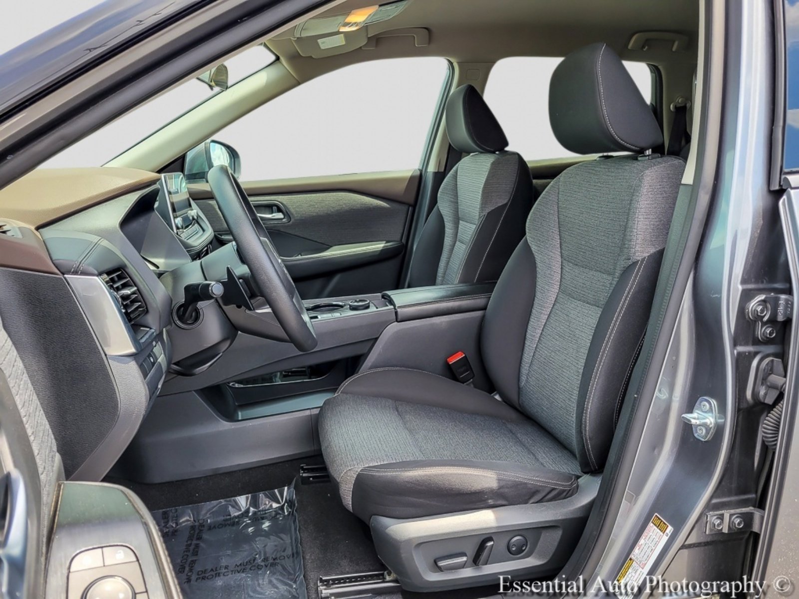 Used 2021 Nissan Rogue SV AWD/4WD image 6