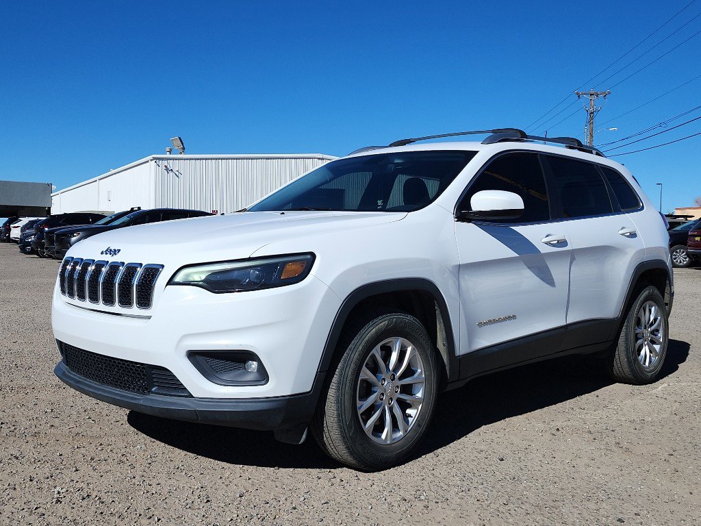 Used 2019 Jeep Cherokee Latitude w/ Popular Appearance Group image 1