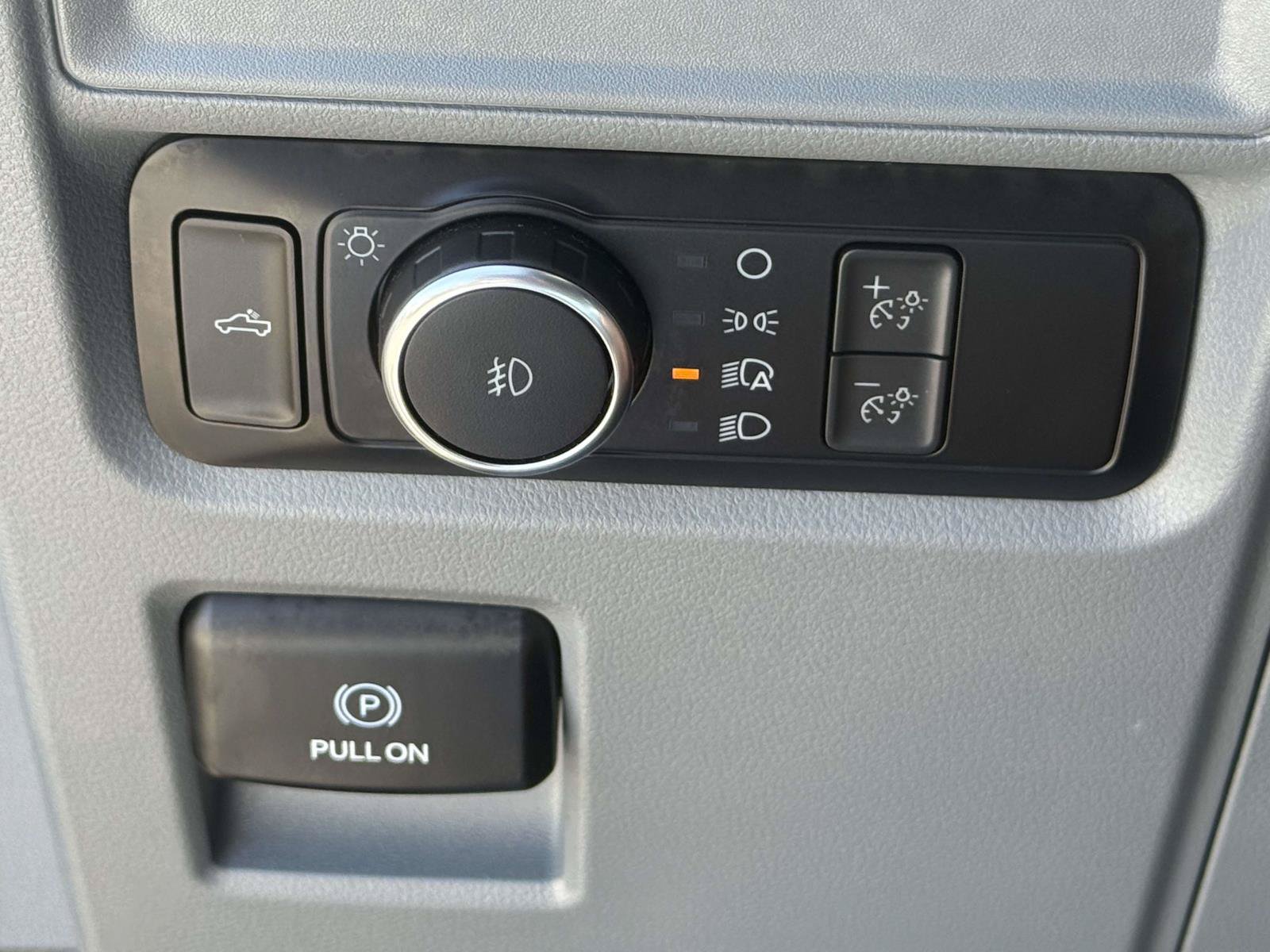 Certified 2023 Ford F150 XLT AWD/4WD image 16