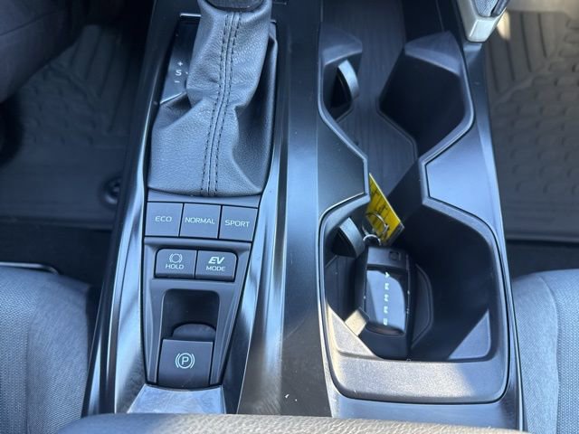 Used 2026 Toyota Camry LE image 28