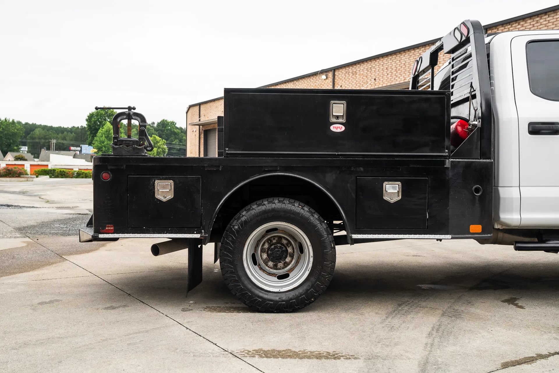Used 2021 Ford F350 XL w/ Power Equipment Group AWD/4WD image 10