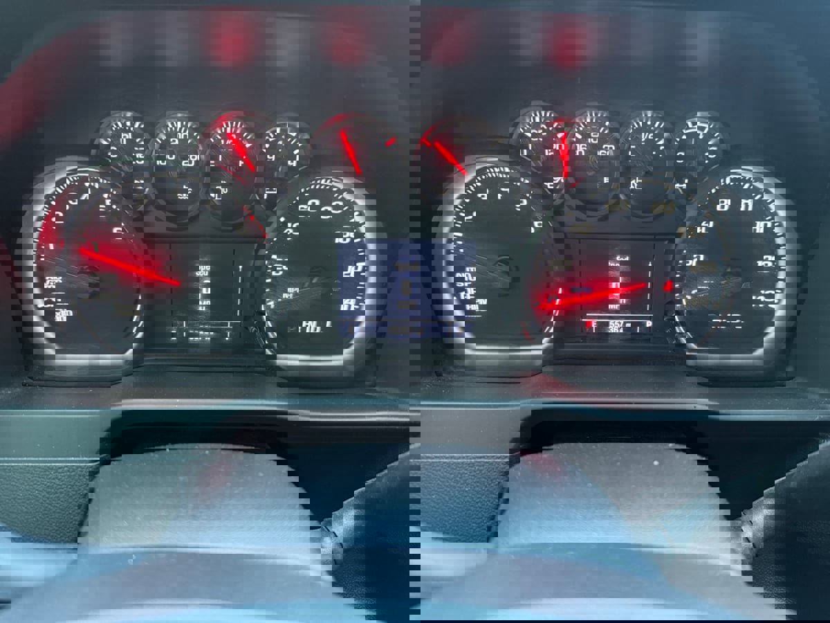 Used 2023 Chevrolet Silverado 1500 Custom w/ LPO, Dark Essentials Package image 13