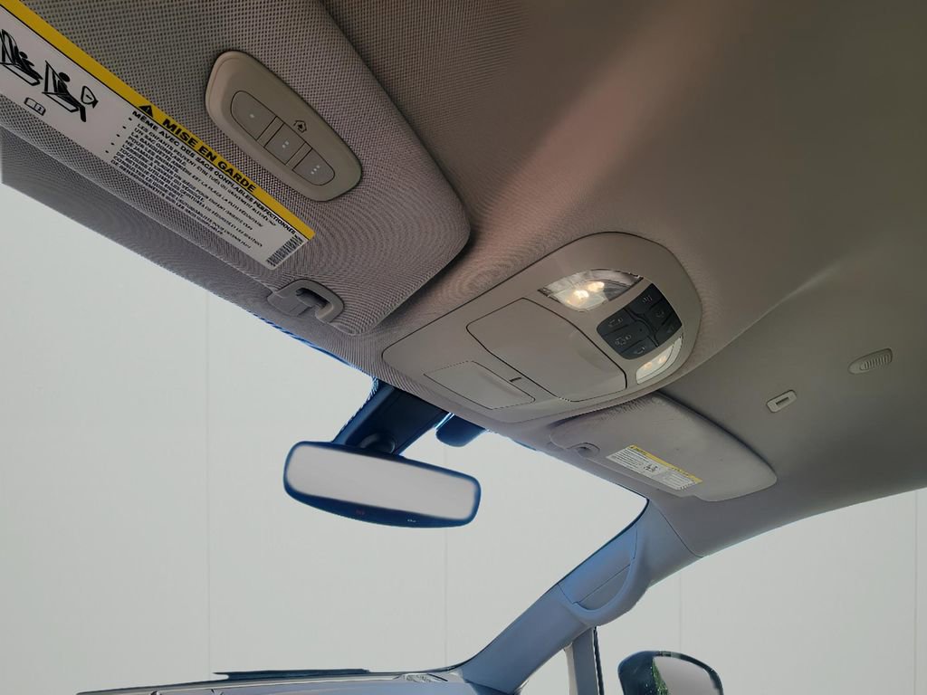 Used 2018 Chrysler Pacifica Touring-L image 22