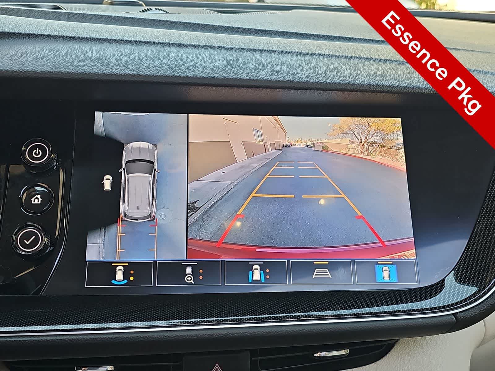 Used 2021 Buick Envision Essence w/ Technology Package I FWD image 26