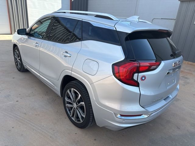 Used 2021 GMC Terrain Denali w/ Denali Premium Package image 6