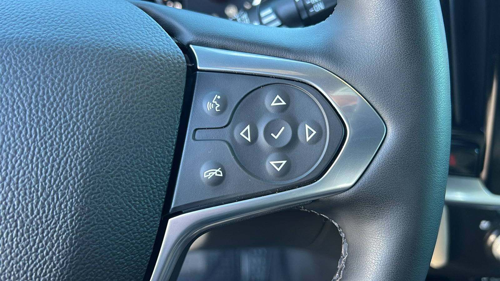 Certified 2023 Chevrolet Traverse Premier w/ LPO, Floor Liner Package image 28