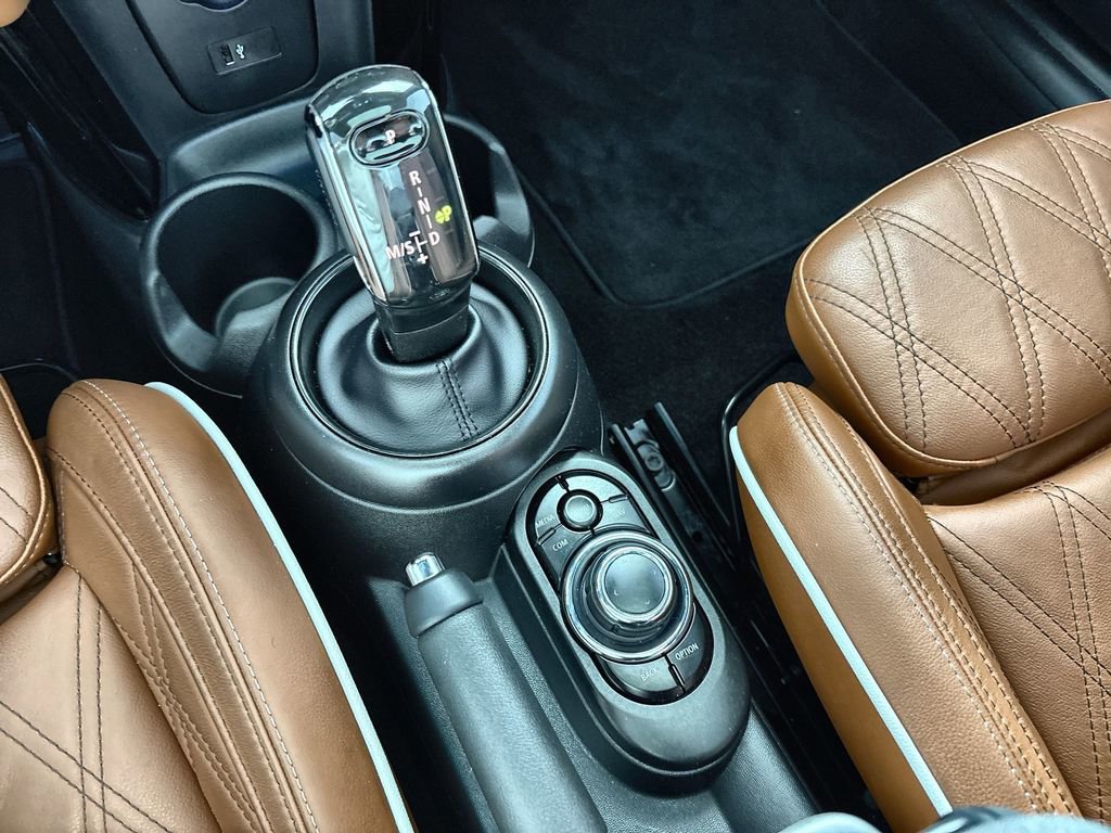 Used 2023 MINI Cooper S w/ Signature Upholstery Package FWD image 22