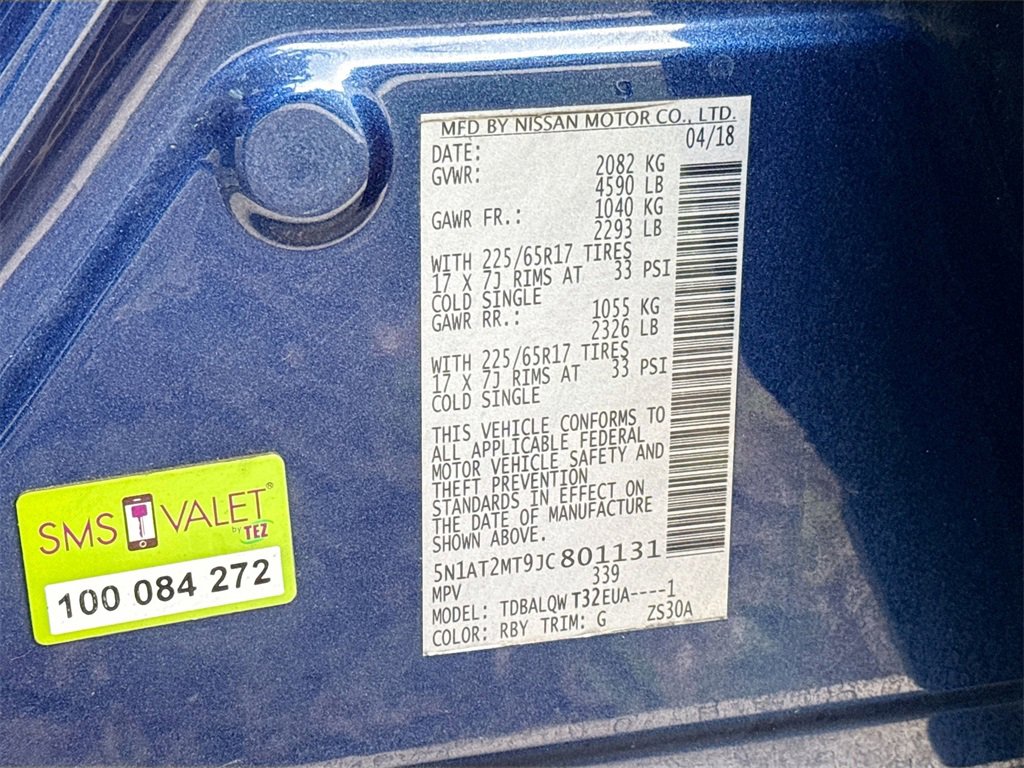 Used 2018 Nissan Rogue SV image 32