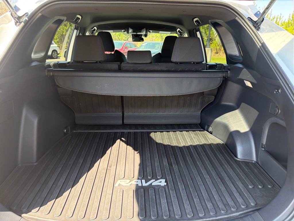 Used 2024 Toyota RAV4 SE w/ Weather Package AWD/4WD image 29