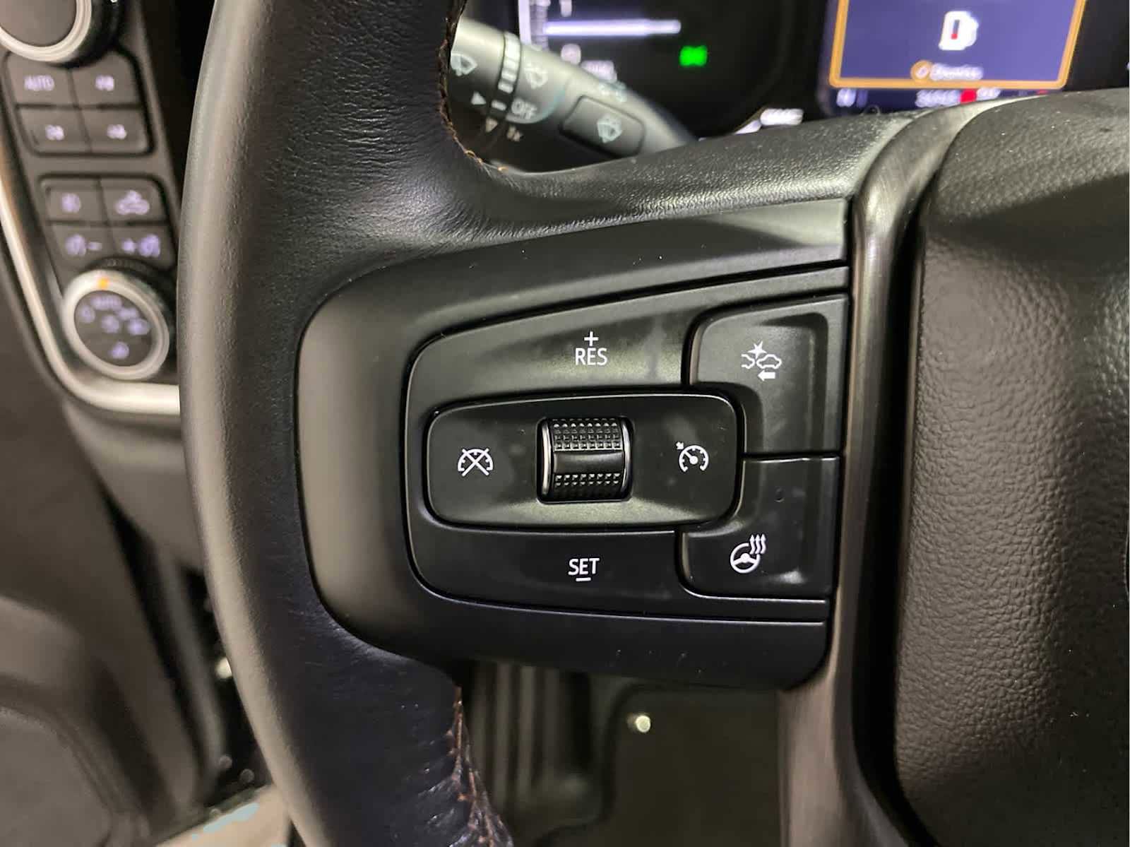 Used 2022 GMC Sierra 1500 AT4 w/ AT4 Preferred Package image 13