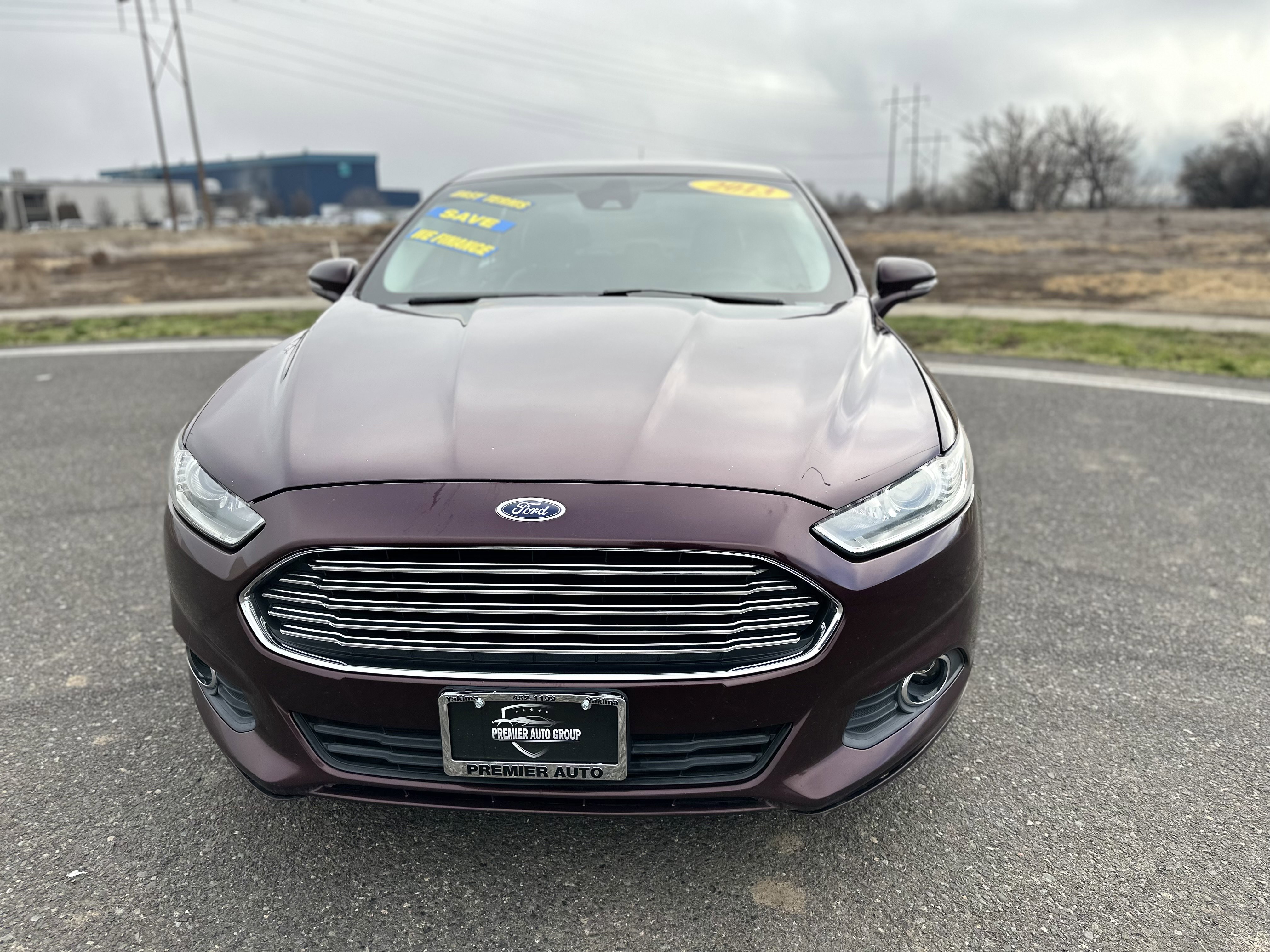 Used 2013 Ford Fusion SE image 3