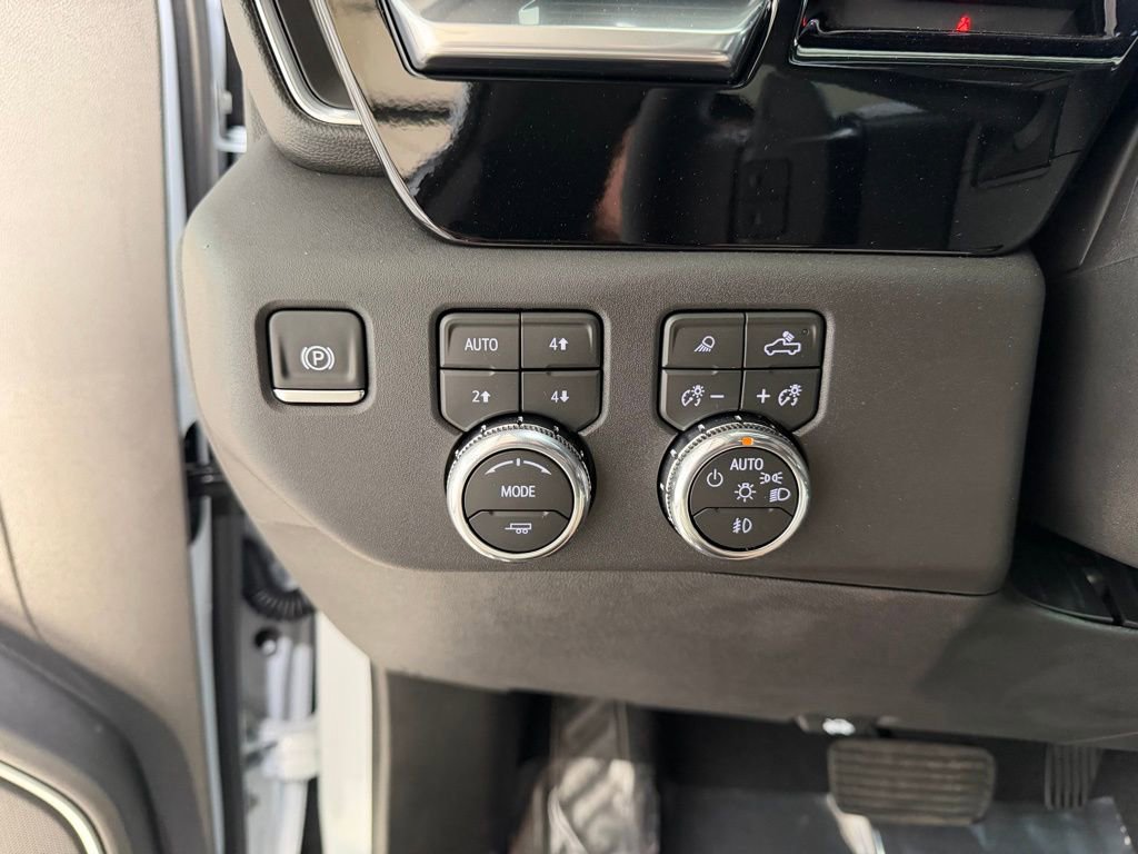 New 2026 GMC Sierra 1500 SLT w/ SLT Premium Plus Package AWD/4WD image 14
