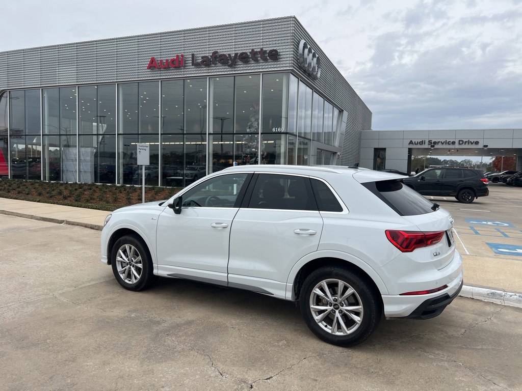 Used 2025 Audi Q3 2.0T Premium w/ Convenience Package image 6