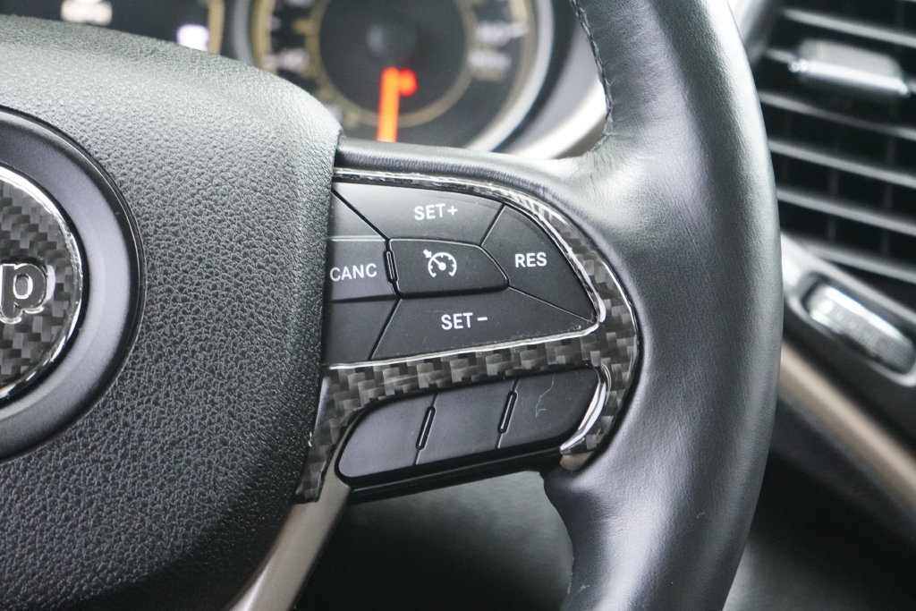 Used 2016 Jeep Cherokee Latitude w/ Comfort/Convenience Group AWD/4WD image 15