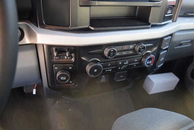 New 2026 Ford F250 XLT w/ Snow Plow Prep Package AWD/4WD image 11