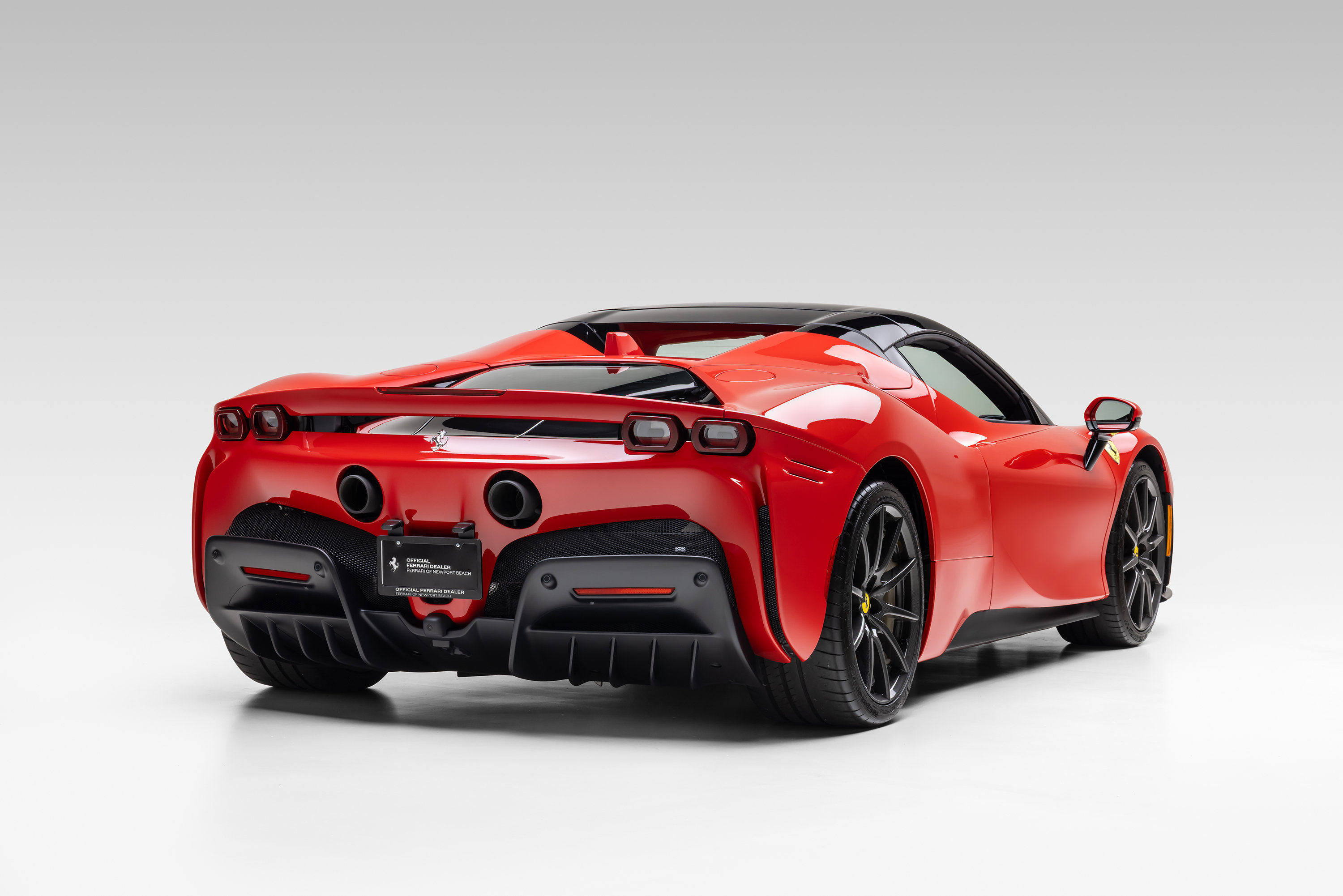 Certified 2025 Ferrari SF90 Spider AWD/4WD image 6