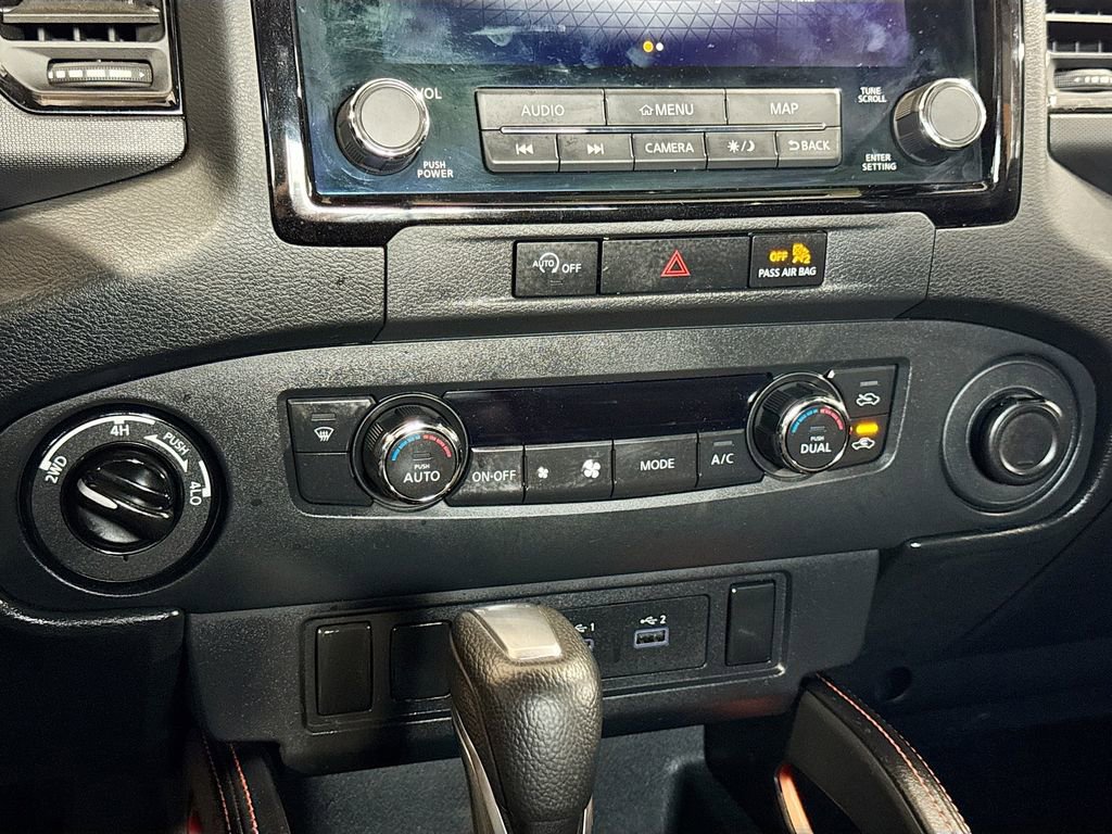 Used 2024 Nissan Frontier PRO-4X w/ Technology Package image 19