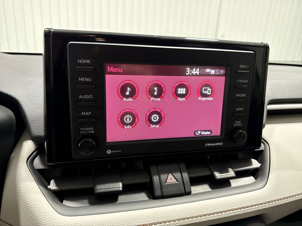 Used 2020 Toyota RAV4 XLE image 14