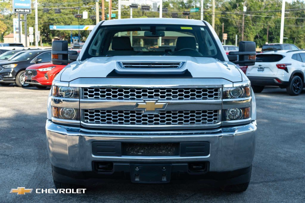 Used 2019 Chevrolet Silverado 2500 W/T w/ WT Convenience Package AWD/4WD image 2