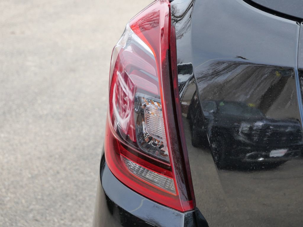 Used 2020 Buick Encore Preferred w/ Safety Package image 9