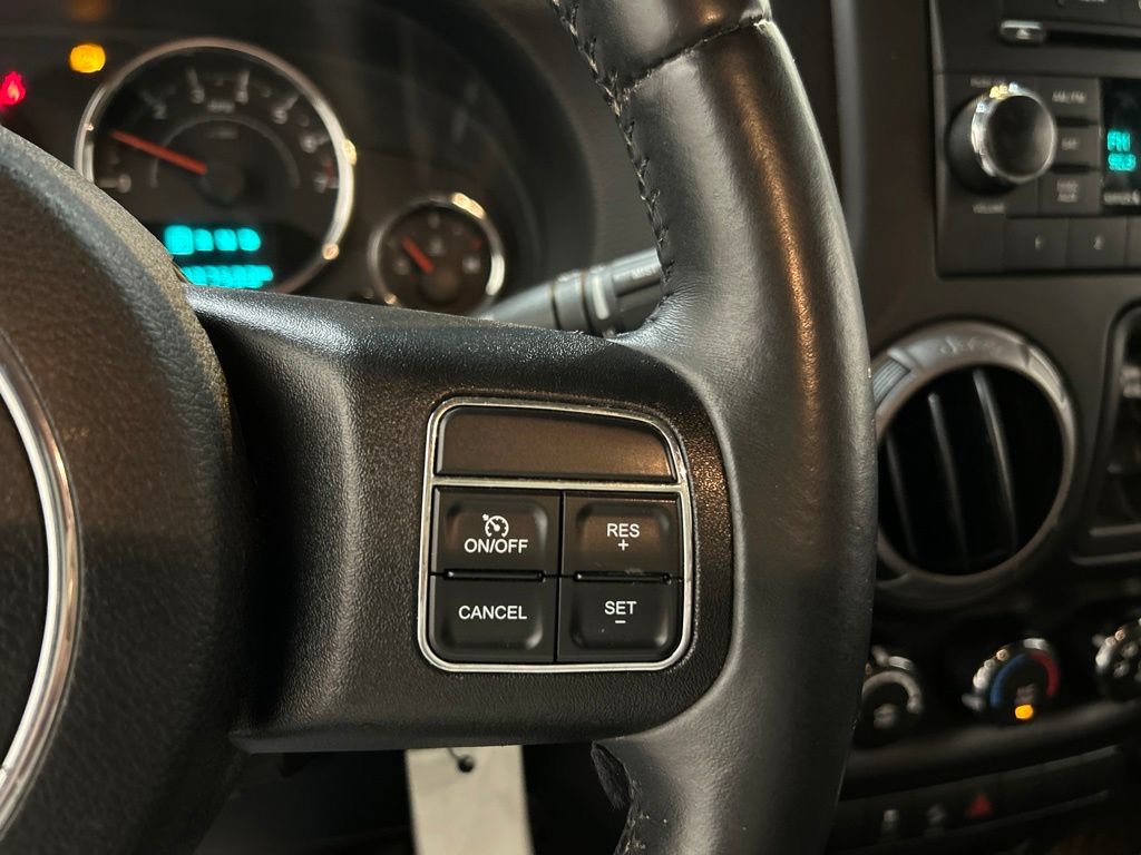 Used 2015 Jeep Wrangler Unlimited Sport w/ Quick Order Package 24S AWD/4WD image 21