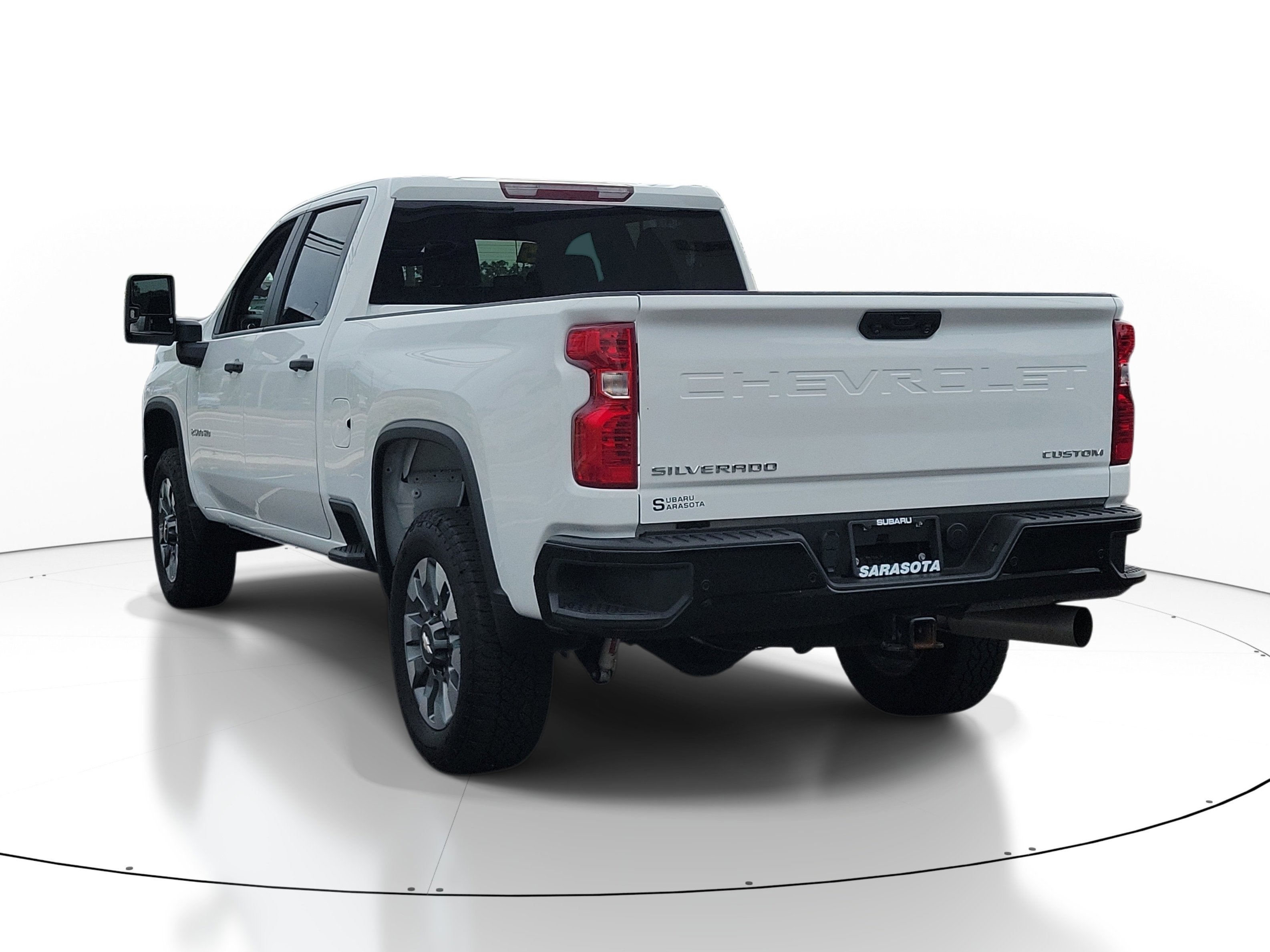Used 2025 Chevrolet Silverado 2500 Custom w/ Custom Value Package AWD/4WD image 4