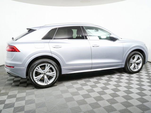 Used 2022 Audi Q8 Premium AWD/4WD image 28