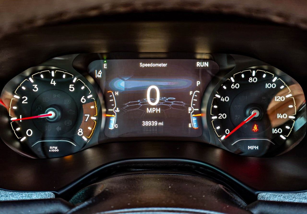 Used 2023 Jeep Compass Latitude w/ Convenience Group image 27