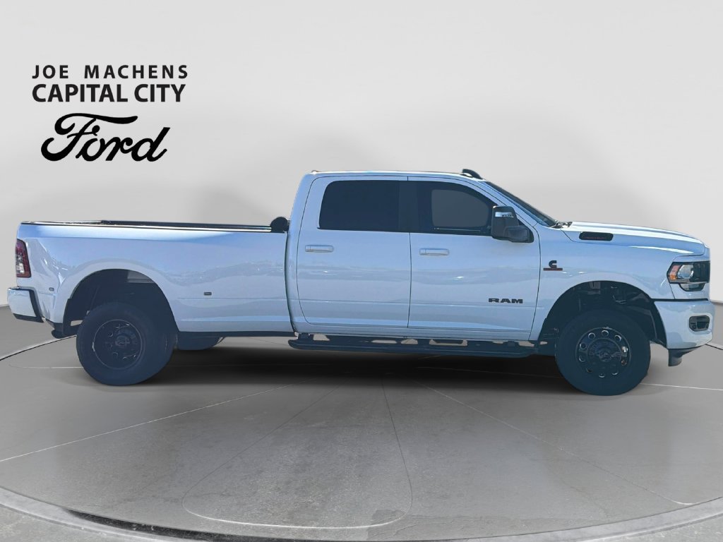 Used 2024 RAM 3500 Big Horn w/ Night Edition AWD/4WD image 4