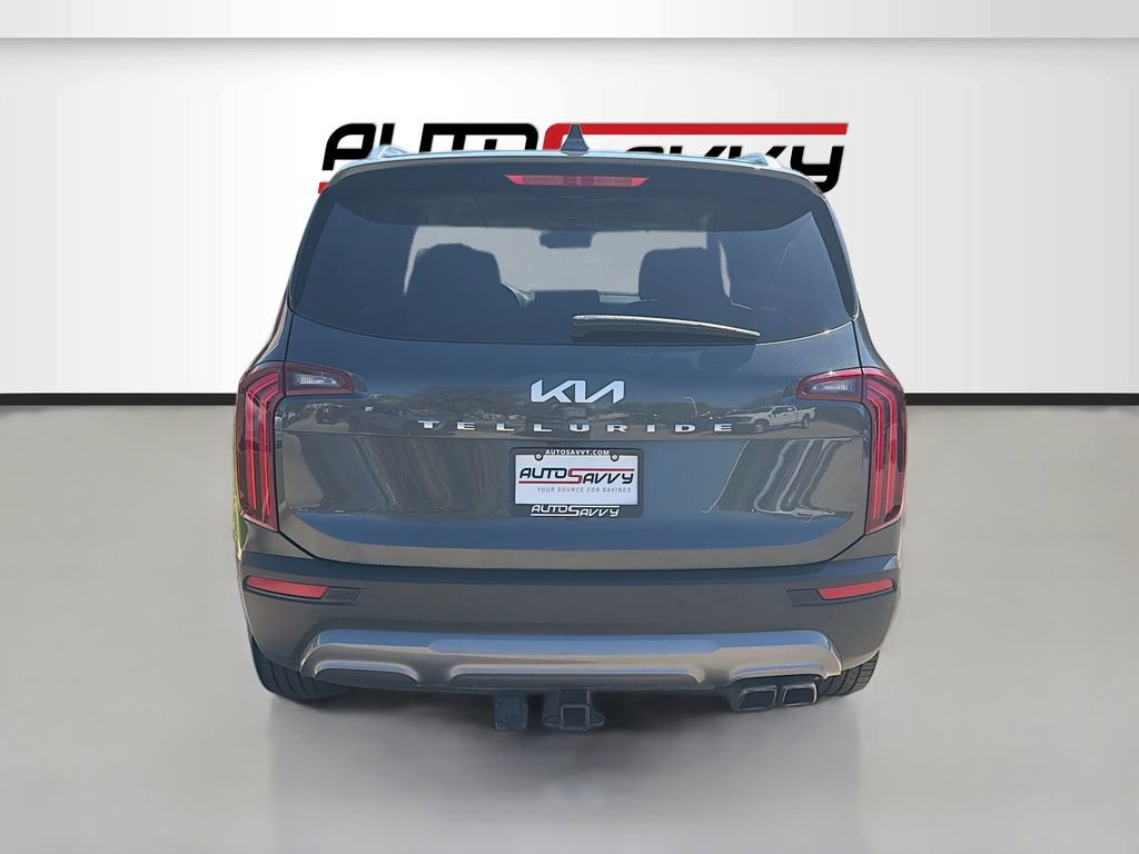 Used 2022 Kia Telluride EX w/ EX Premium Package FWD image 6