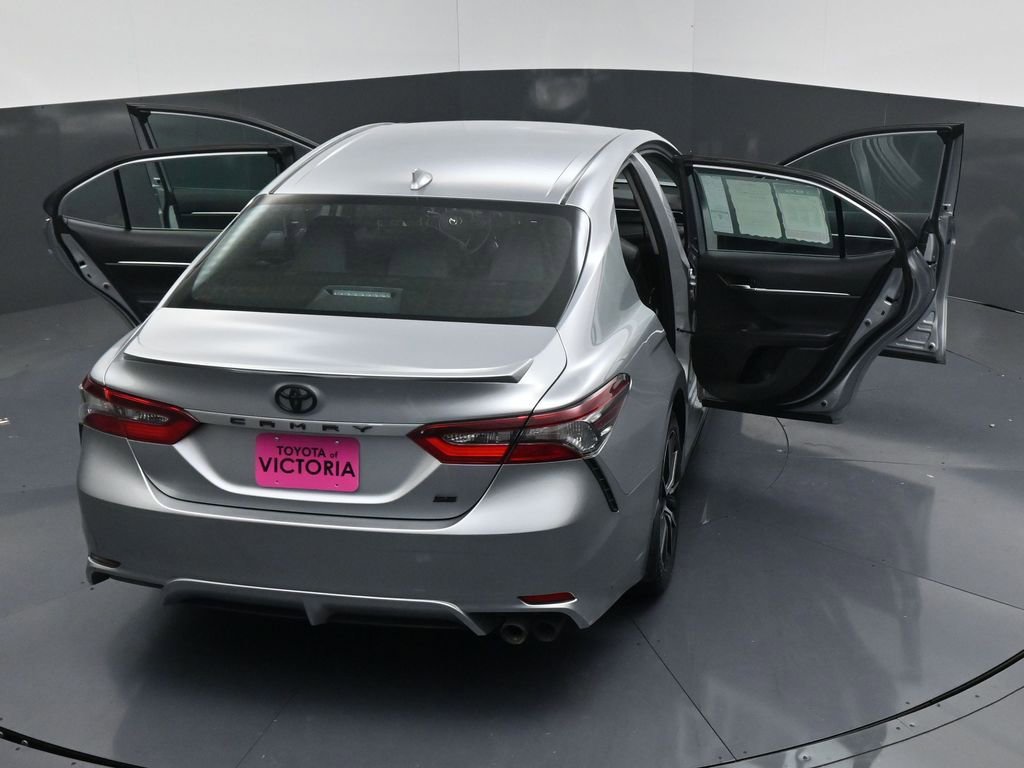 Used 2023 Toyota Camry SE image 25