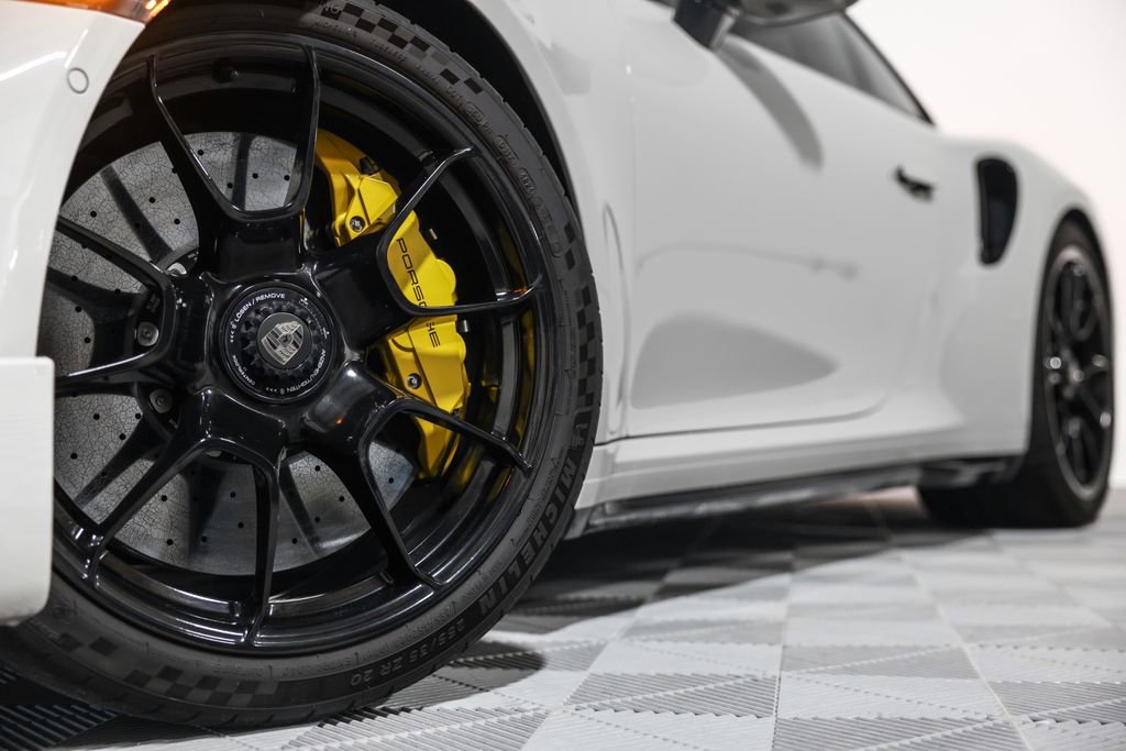 Used 2022 Porsche 911 Turbo S image 10