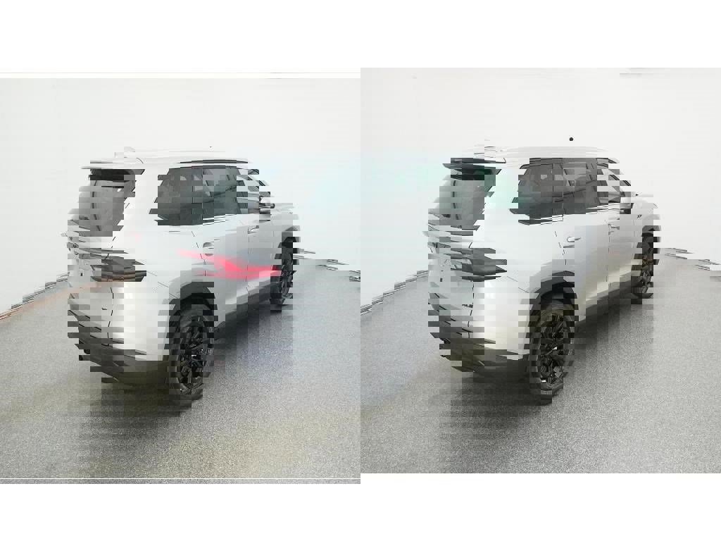 New 2026 Toyota Grand Highlander XLE image 9