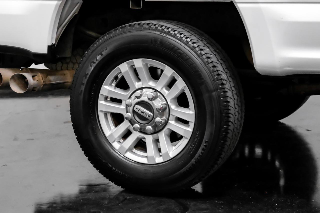 Used 2019 Ford F250 XLT image 38