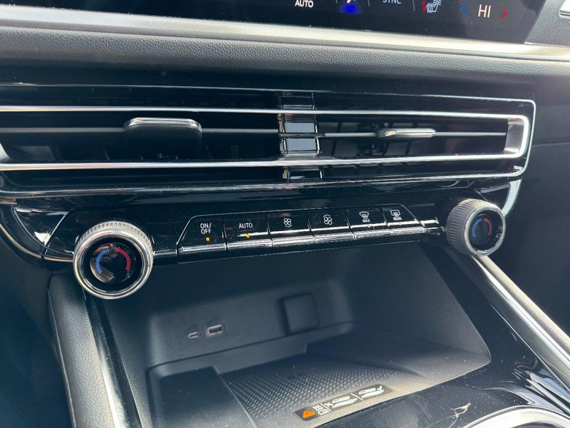 New 2026 Chevrolet Traverse LT w/ Sun and Wheel Package image 42