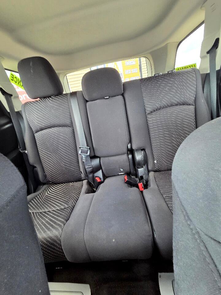 Used 2013 Dodge Journey SXT image 22