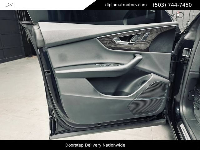 Used 2021 Audi Q8 Prestige AWD/4WD image 23