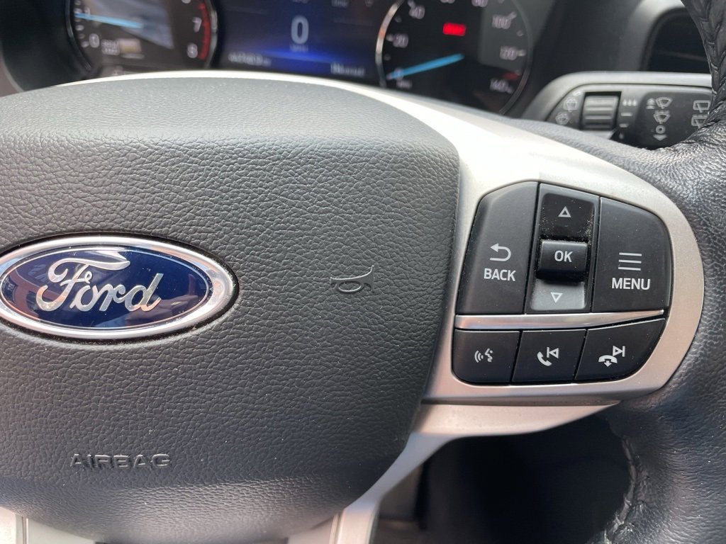 Certified 2022 Ford Explorer XLT image 7