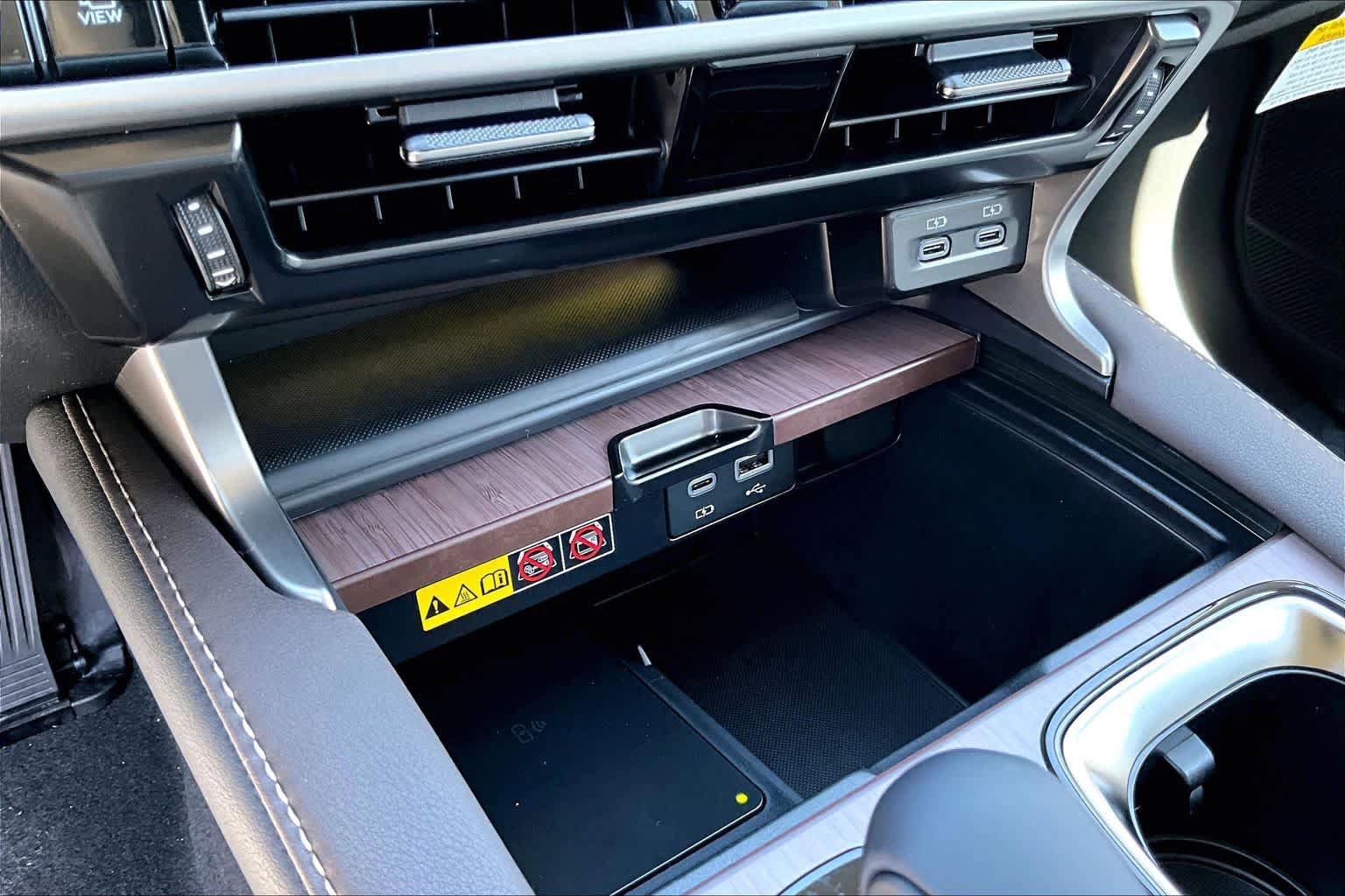 New 2026 Lexus RX 450h AWD image 14