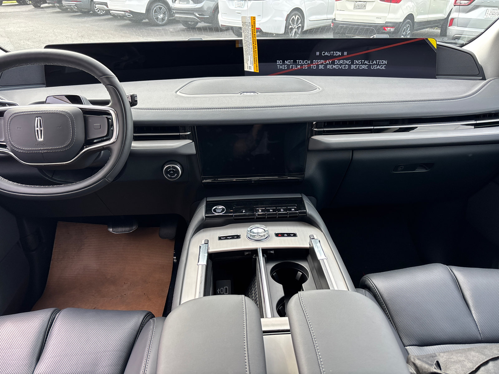New 2026 Lincoln Navigator Premiere AWD/4WD image 28
