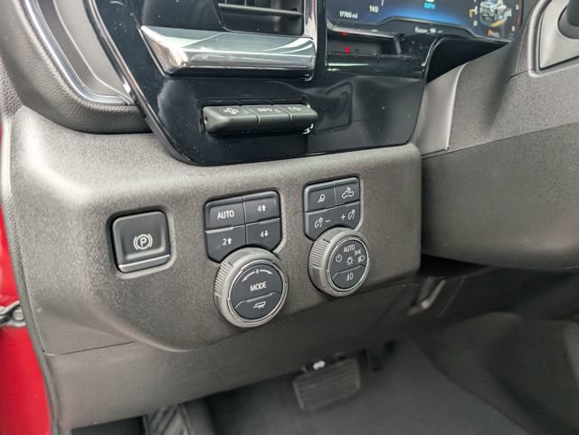 Certified 2025 Chevrolet Silverado 3500 High Country w/ Technology Package image 19